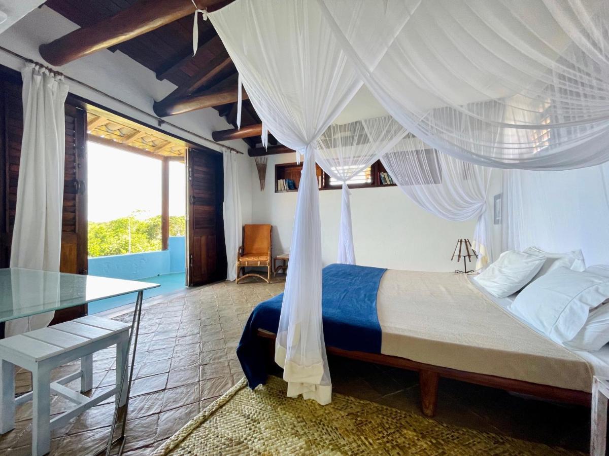 Espelho Bahia Blue House Bed and Breakfast Praia do Espelho Exteriör bild